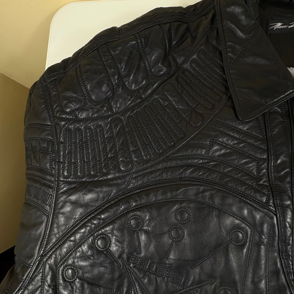 Vintage Pelle Pelle Marc Buchanan Embossed Leather Bomber Jacket 56‎ Y2K - Picture 12 of 16